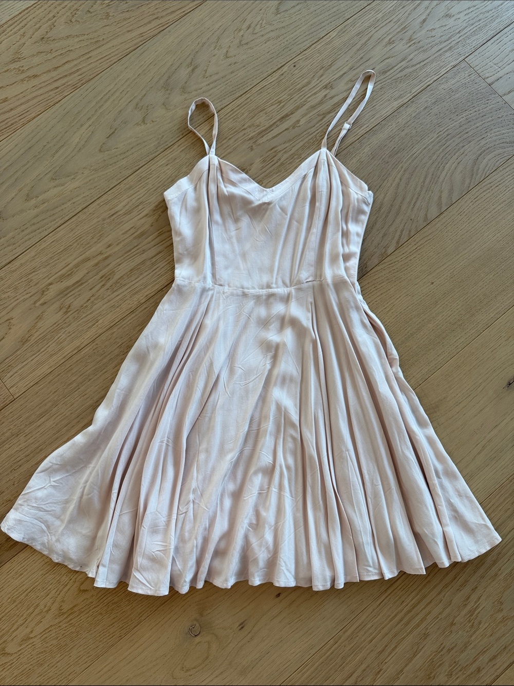 TALULAH Blush Pink Spaghetti Strap Pleated Dress